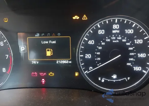 2015 Hyundai Genesis 3.8 z USA, uszkodzony, nr VIN KMHGN4JE3FU061454